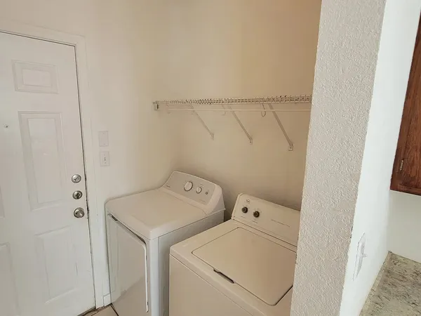 $1,800 | 812 Sagewood Trail, San Marcos, TX 78666