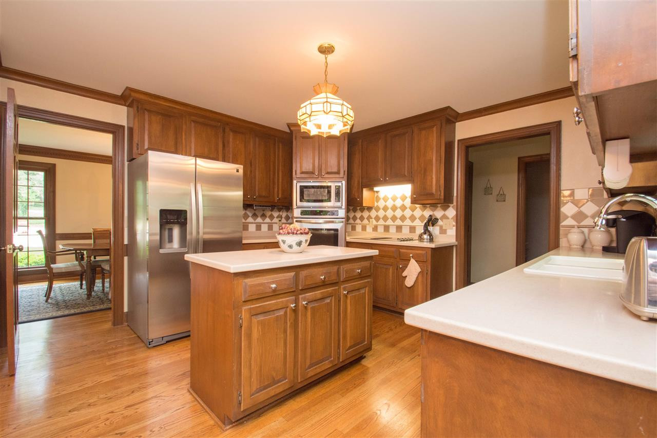 8000 Running Cedar Trail Raleigh, NC 27615 - Photo 7 of 18 Kitchen