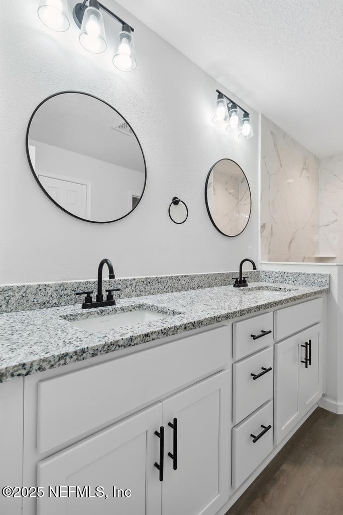 80 Bird Road Jacksonville, FL 32218 - Photo 22 of 36 Dual Sinks