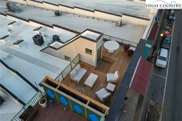 $710,000 | 118 West Union Street, Unit SUITE A, Morganton, NC 28655