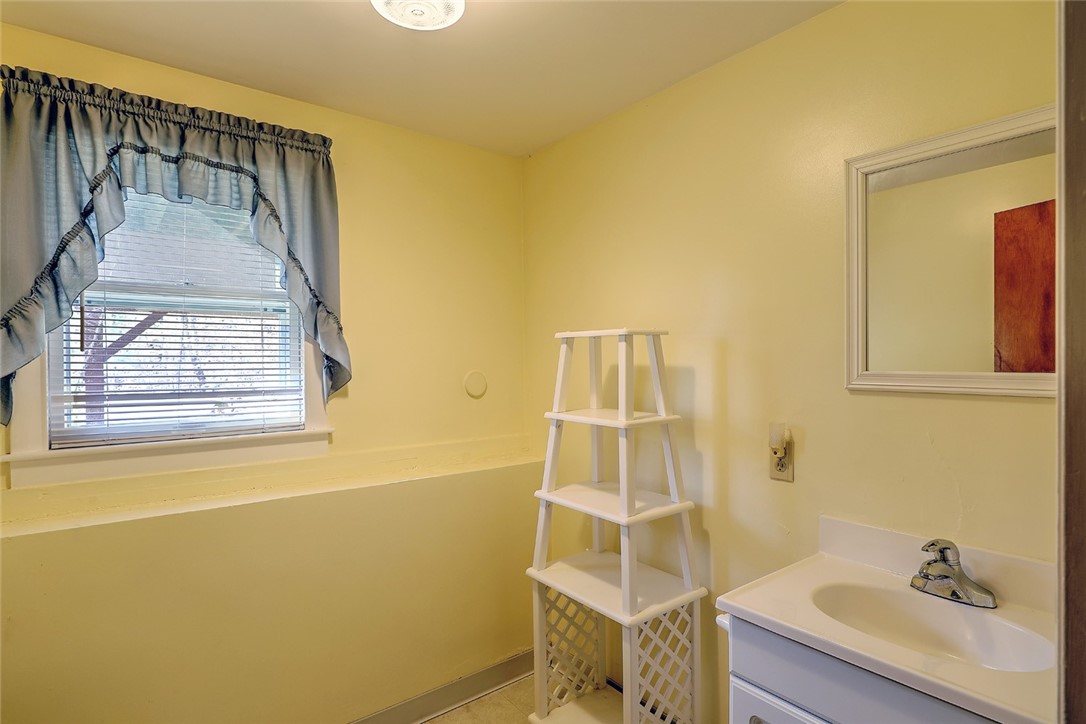 97 Winsor Road Foster, RI 02825 - Photo 32 of 50