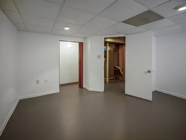 an empty room with closet