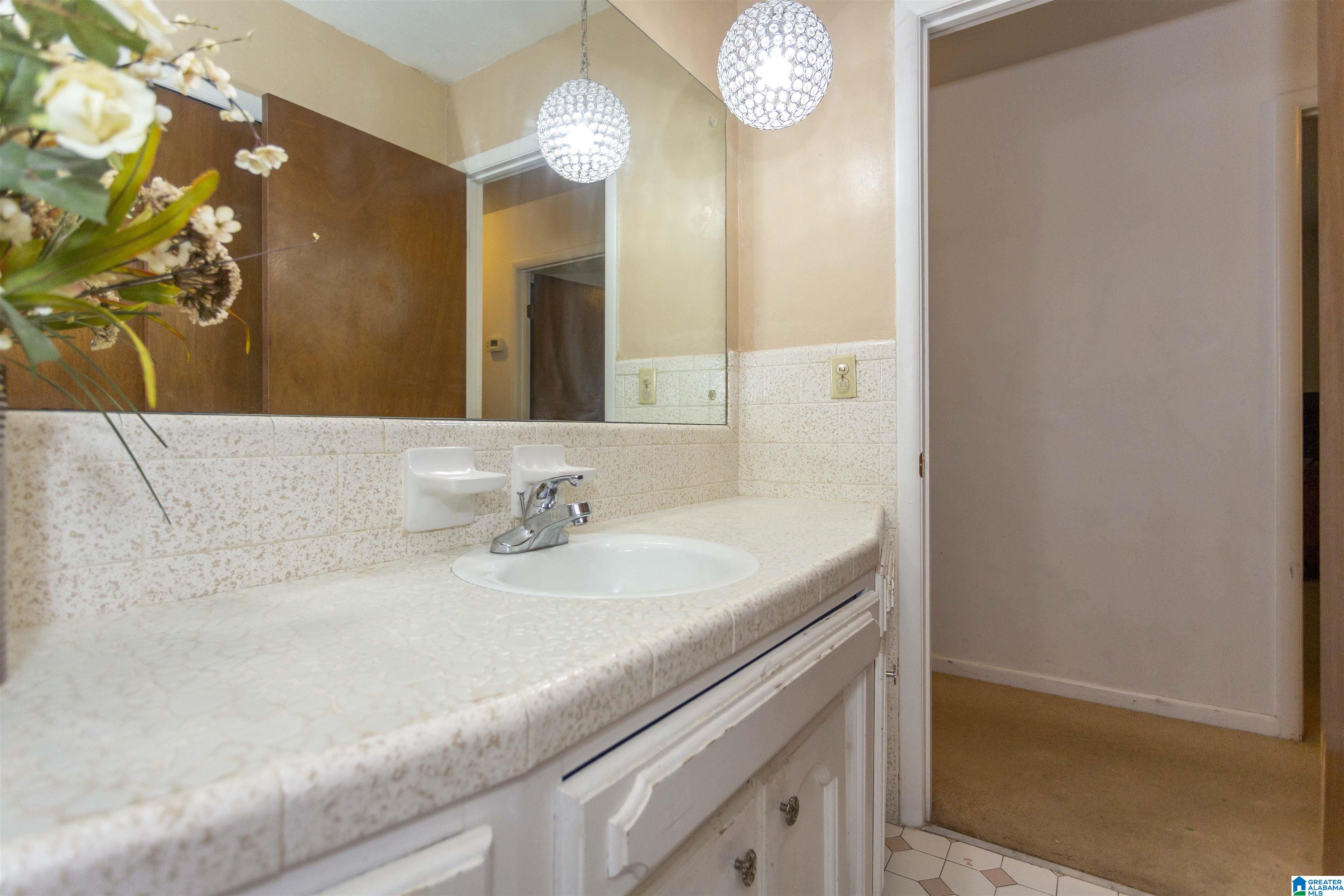 136 4th Plaza Pleasant Grove, AL 35127 - Photo 18 of 46
