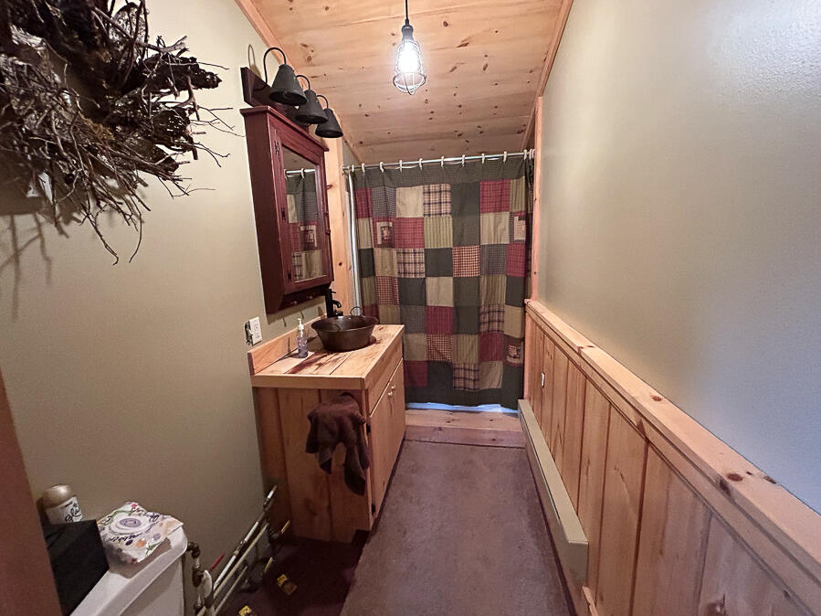 252 Rowell Mountain Road Solon, ME 04979 - Photo 12 of 19 252 Rowell Mountain Road Solon ME-2-12
