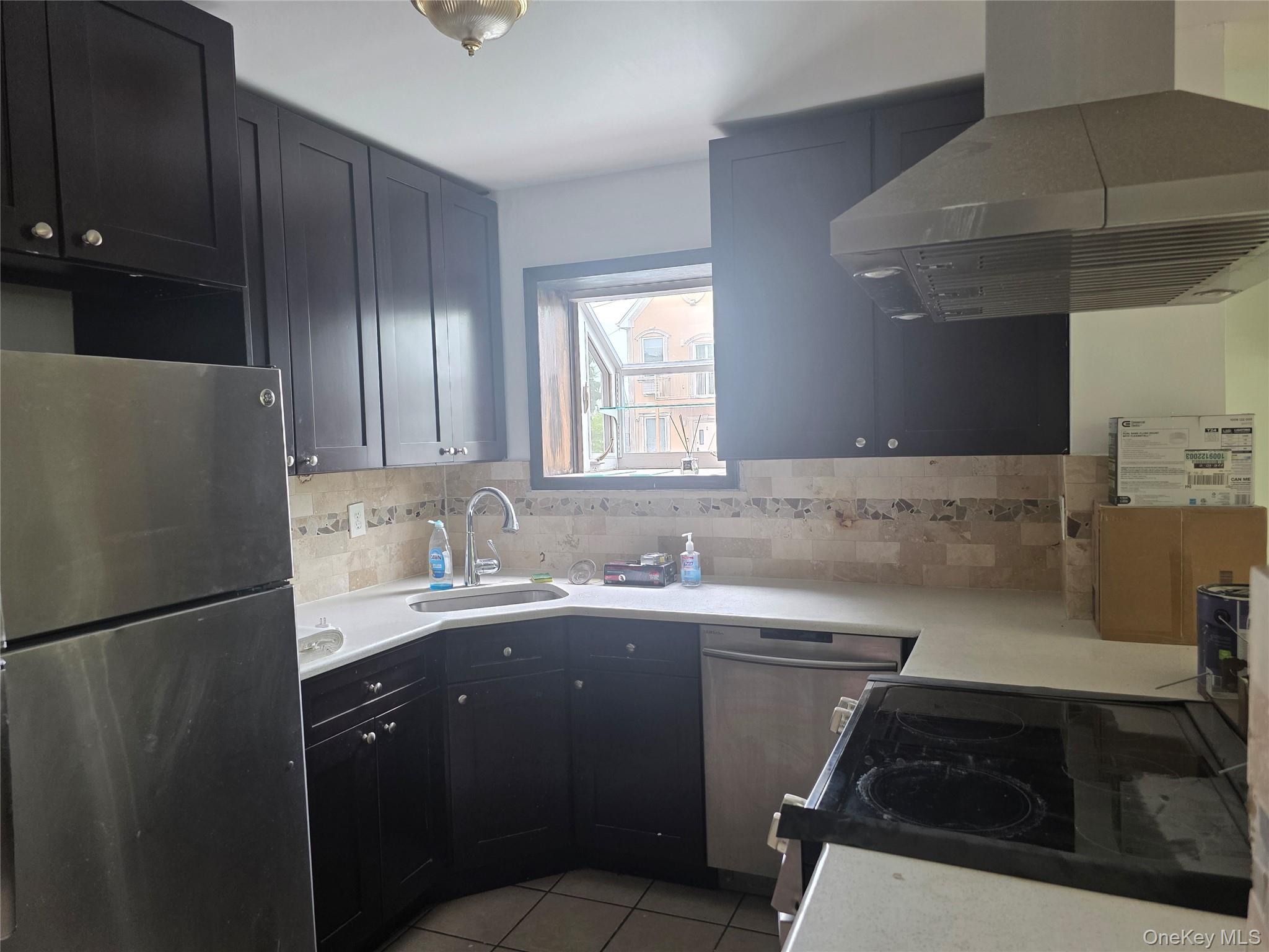 2700 Harding Avenue Bronx, NY 10465 - Photo 5 of 14