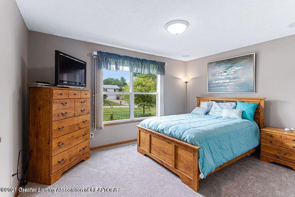 15218 Boichot Road Lansing, MI 48906 - Photo 15 of 35 10