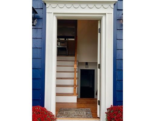 15 Robert Road Danvers, MA 01923 - Photo 3 of 24 Gallery Image 3