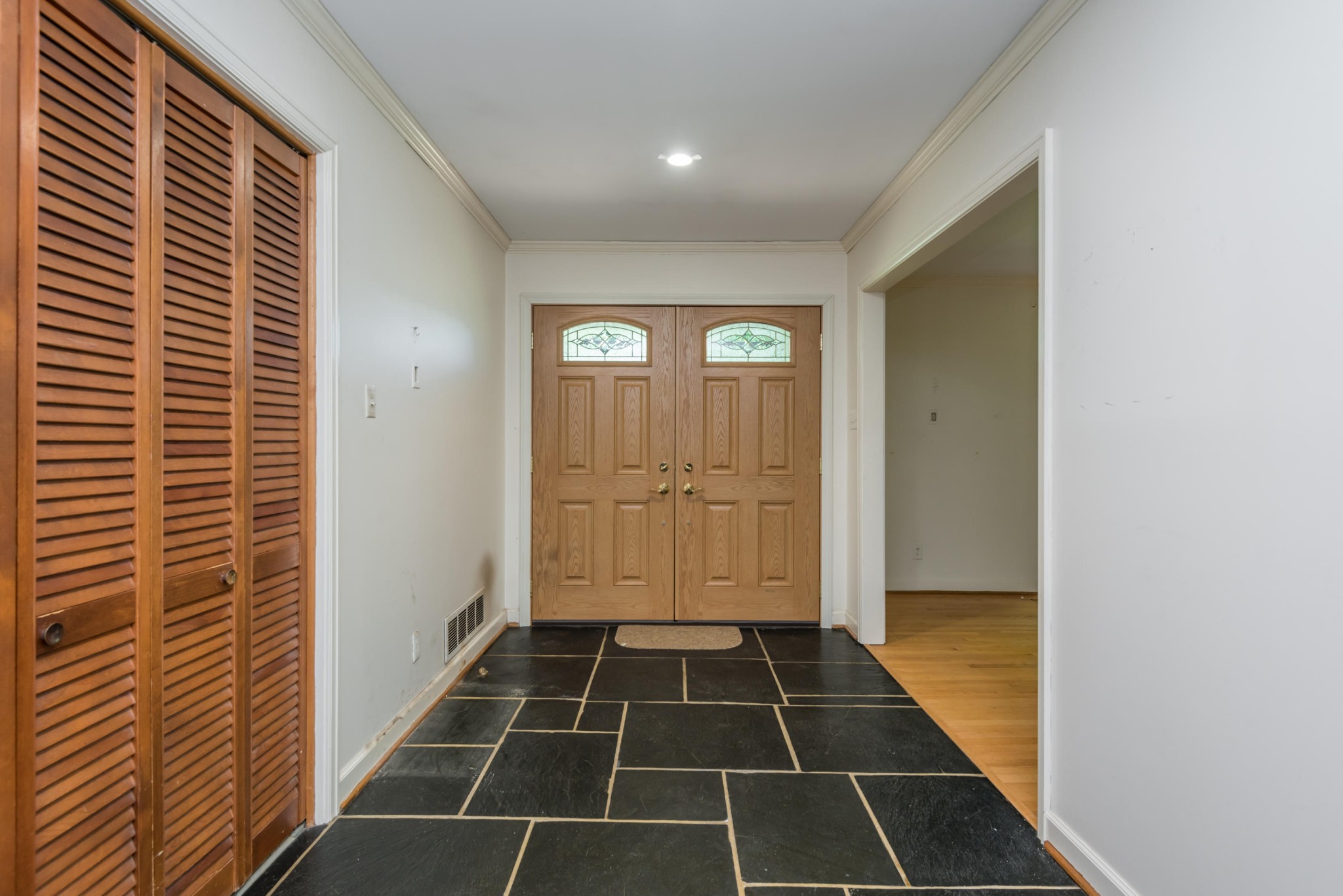 601 Westborough Road Knoxville, TN 37909 - Photo 5 of 28 Gallery Image 5