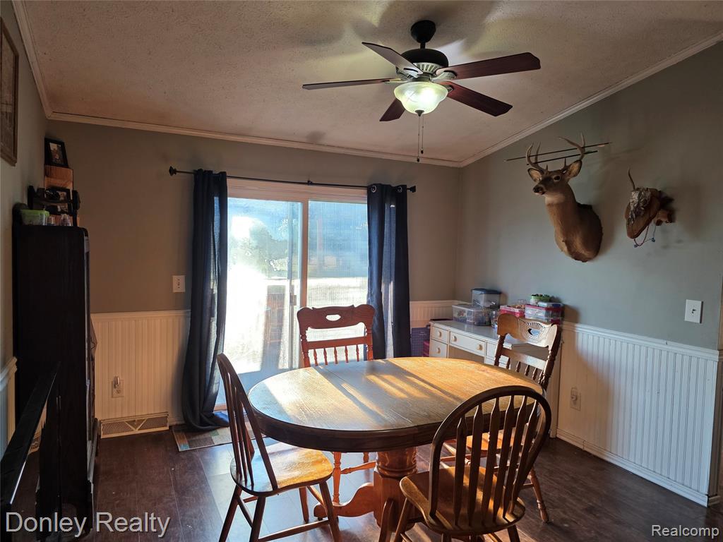 3875 North Van Dyke Road Decker, MI 48426 - Photo 6 of 25