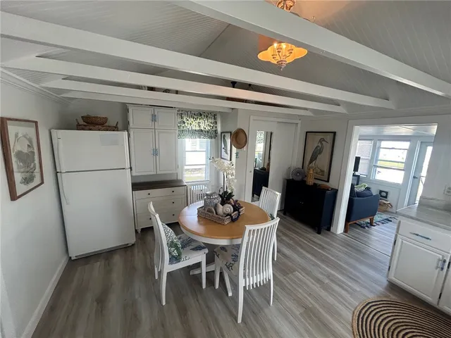 $275,000 | 64 Burnside Avenue, Narragansett, RI 02882