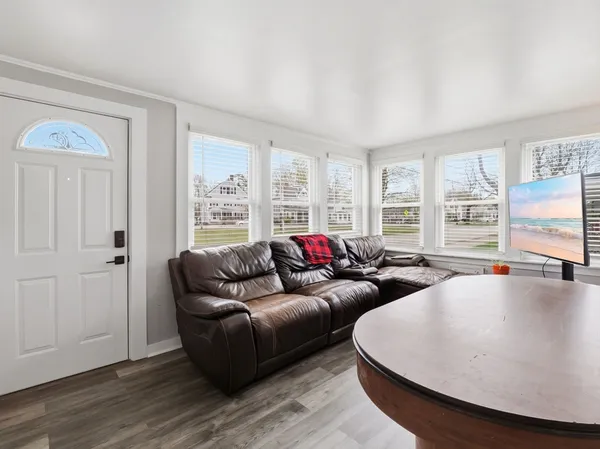 $389,500 | 38-40 West Street, Winchendon, MA 01475