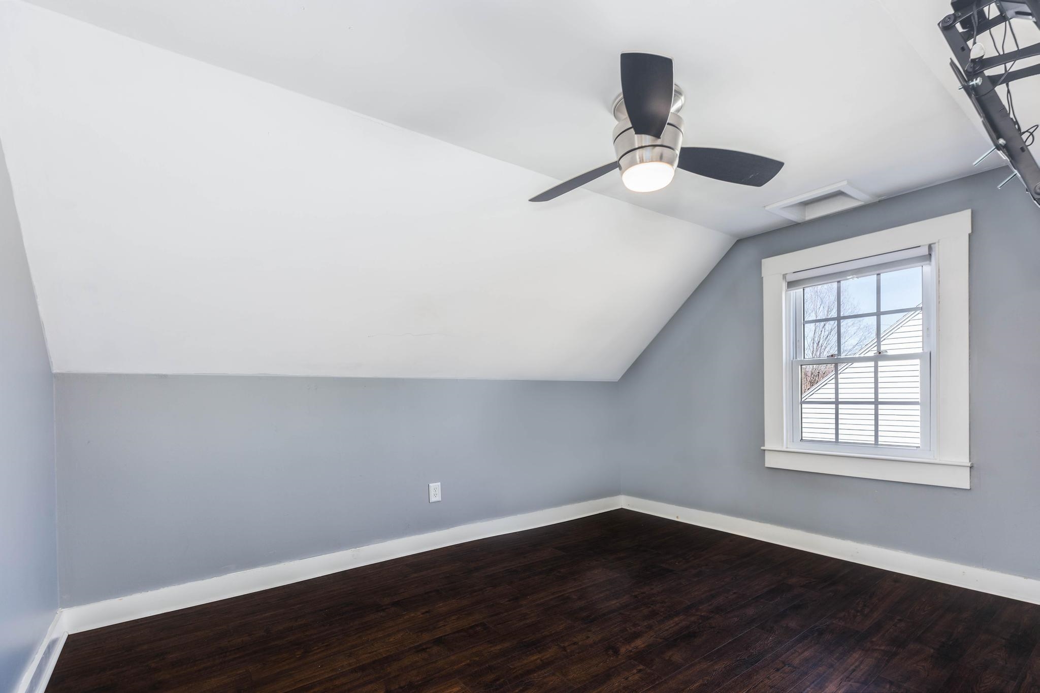 11 Lyons Street Rochester, NH 03867 - Photo 22 of 48