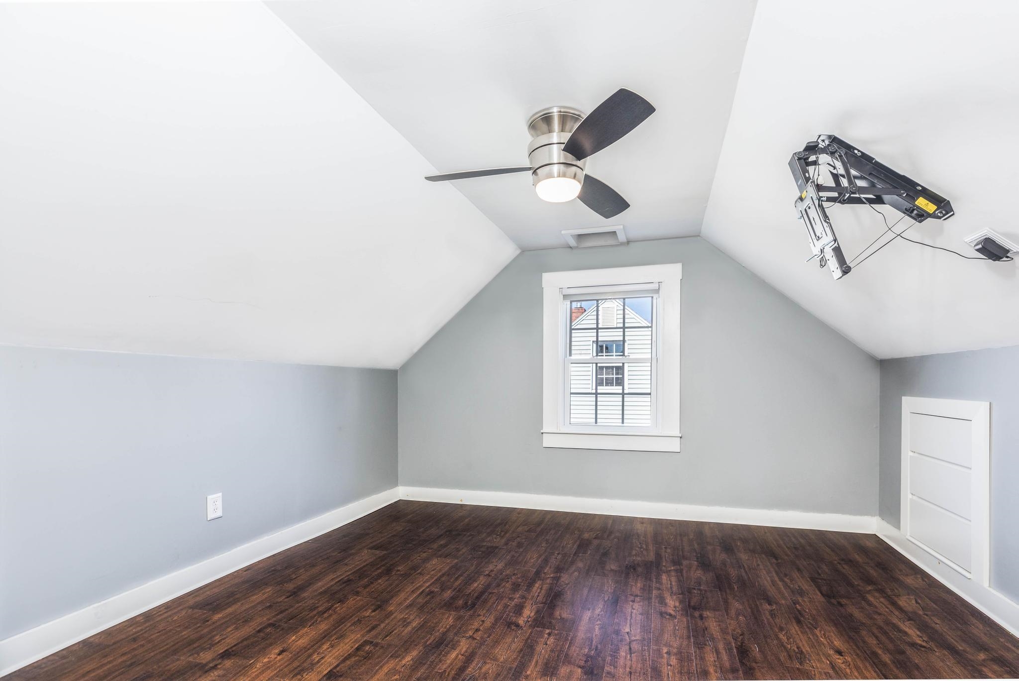 11 Lyons Street Rochester, NH 03867 - Photo 23 of 48