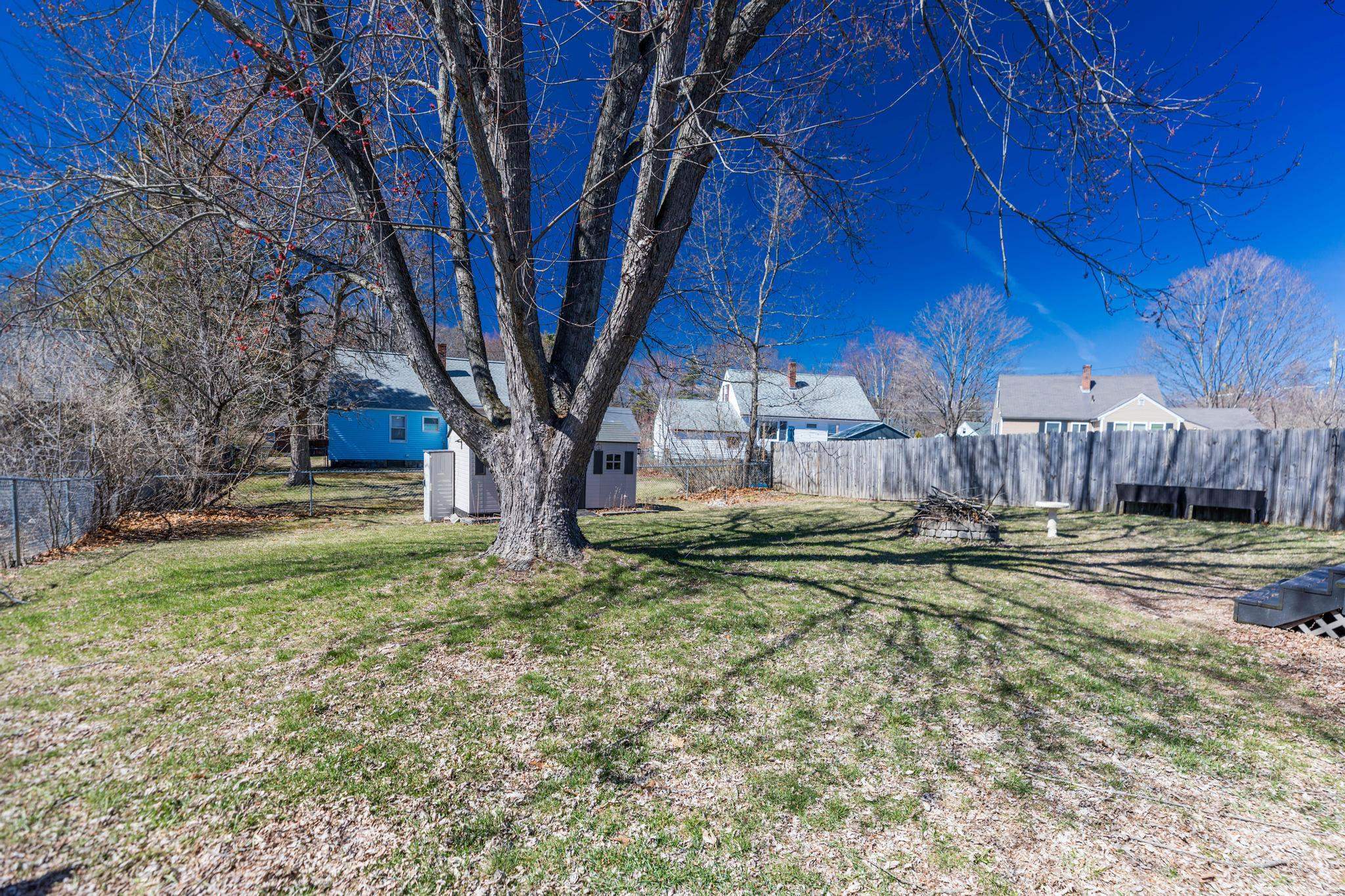 11 Lyons Street Rochester, NH 03867 - Photo 35 of 48