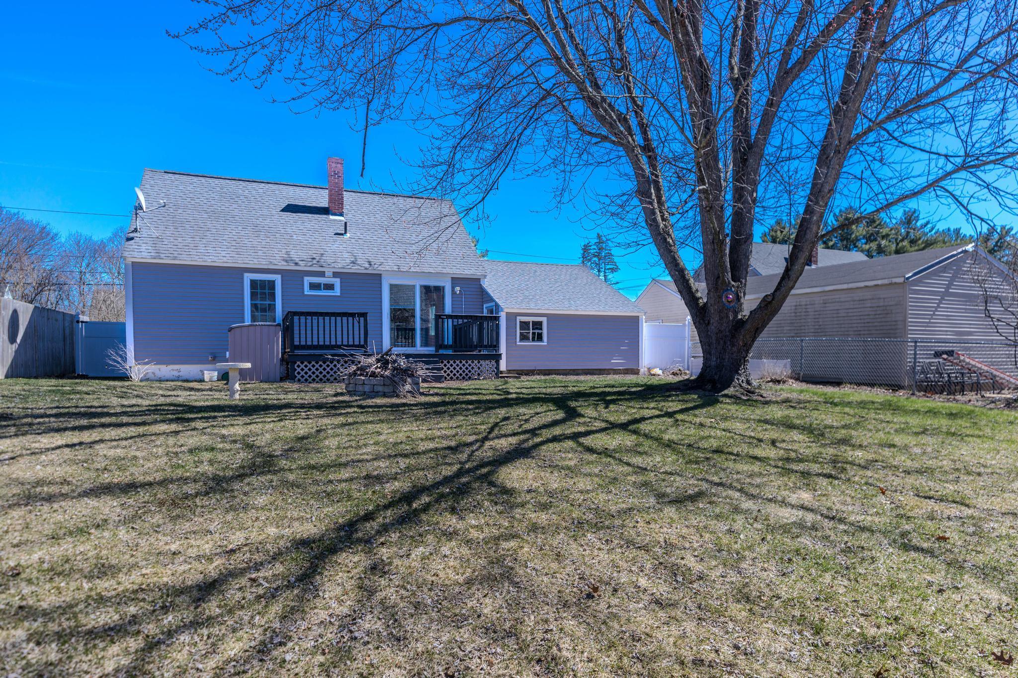 11 Lyons Street Rochester, NH 03867 - Photo 36 of 48