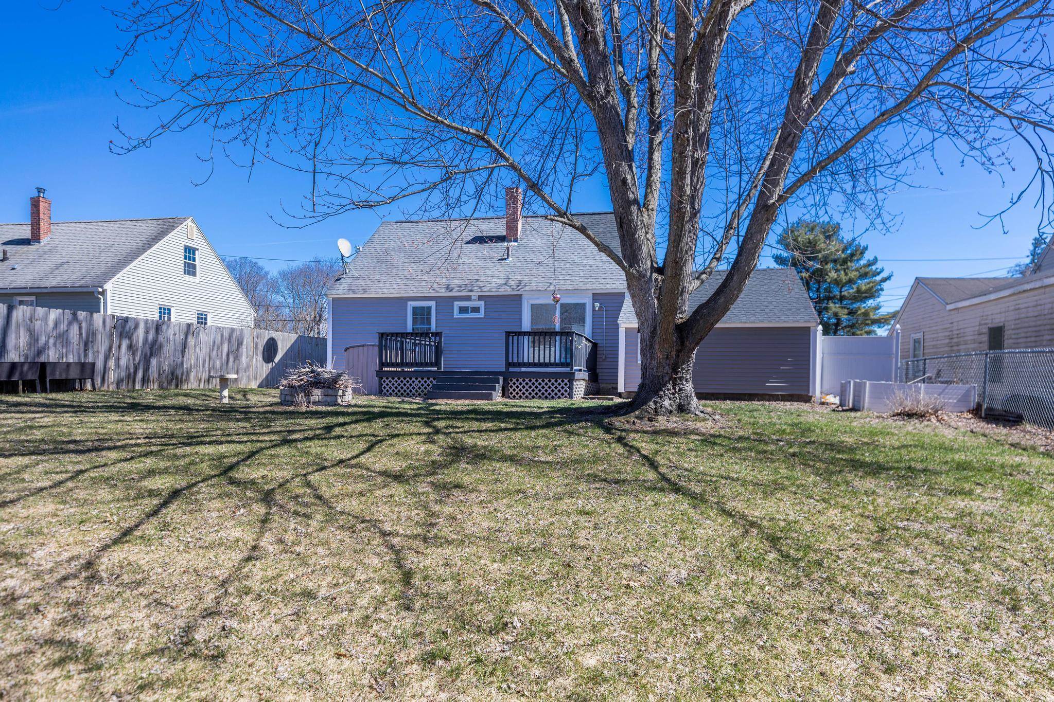 11 Lyons Street Rochester, NH 03867 - Photo 38 of 48