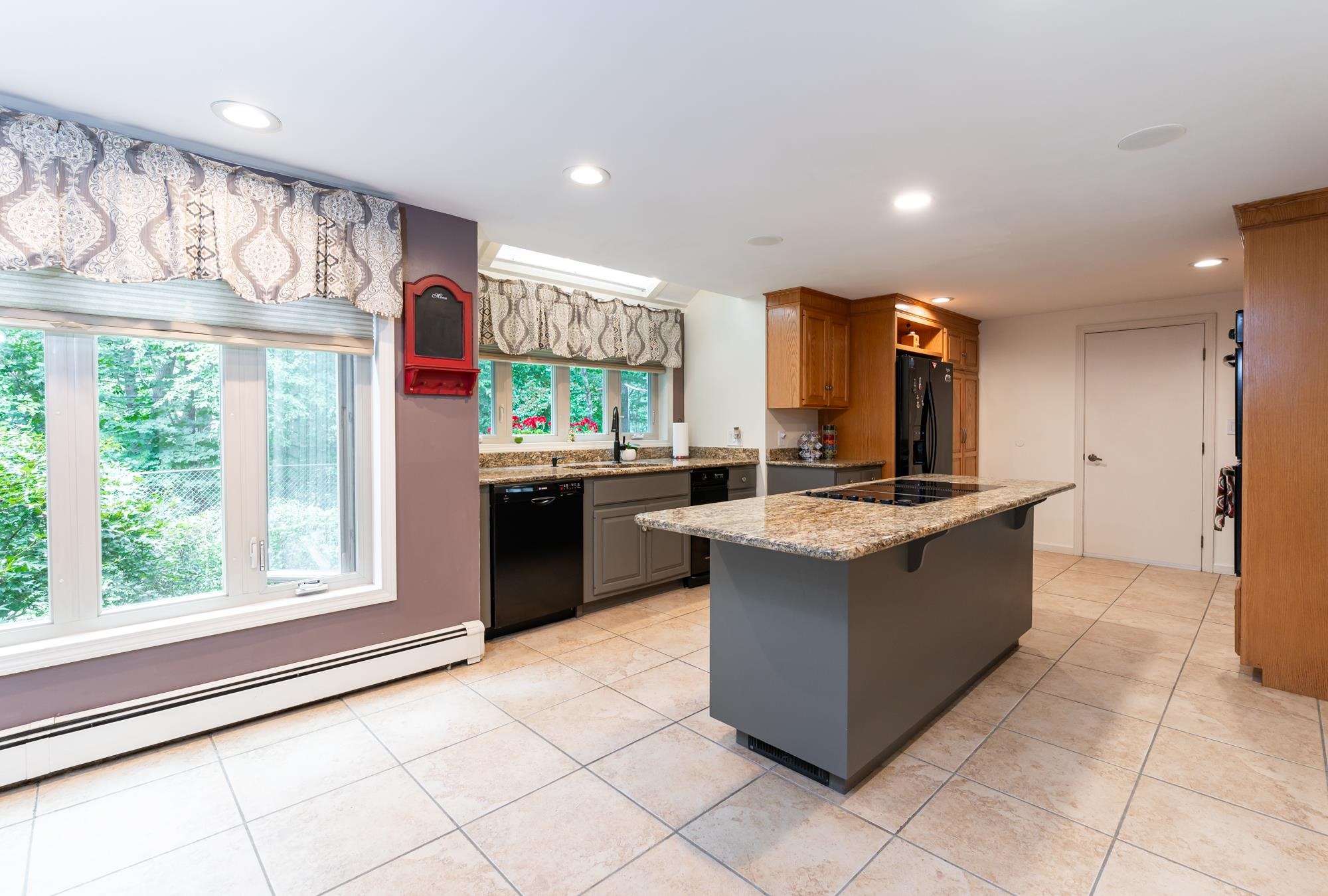 90 Pine Hill Road Hollis, NH 03049 - Photo 7 of 36