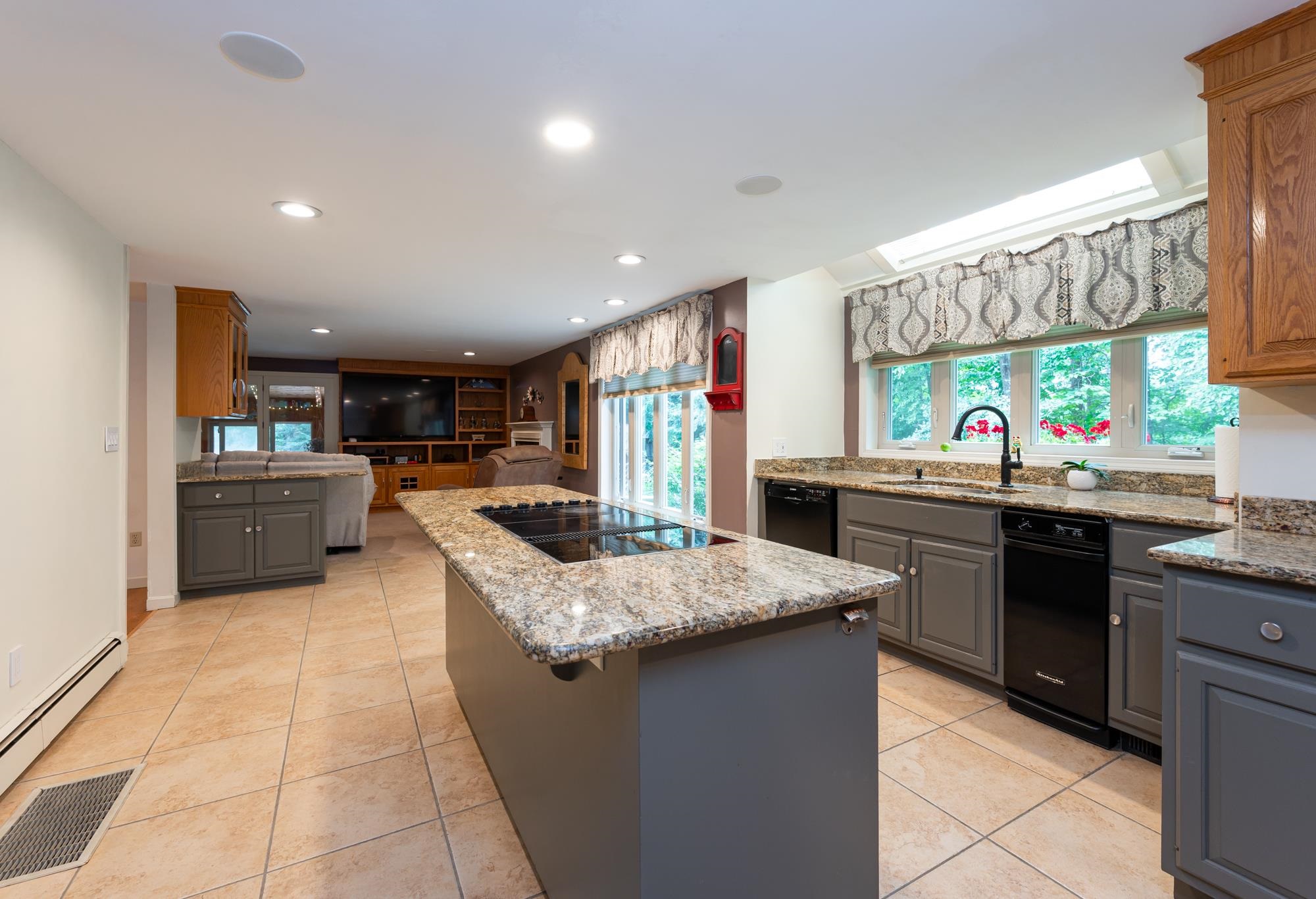 90 Pine Hill Road Hollis, NH 03049 - Photo 8 of 36