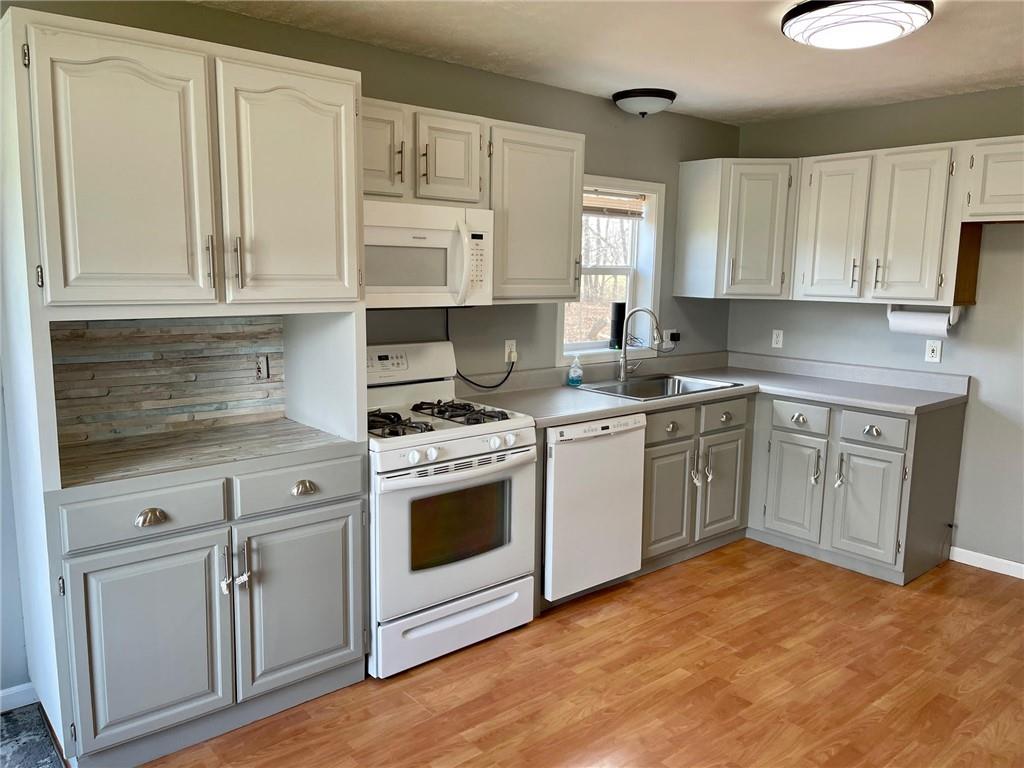 118 Pizor Road Mercer, PA 16137 - Photo 4 of 25