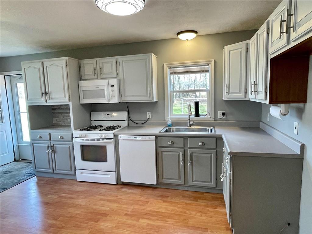 118 Pizor Road Mercer, PA 16137 - Photo 5 of 25