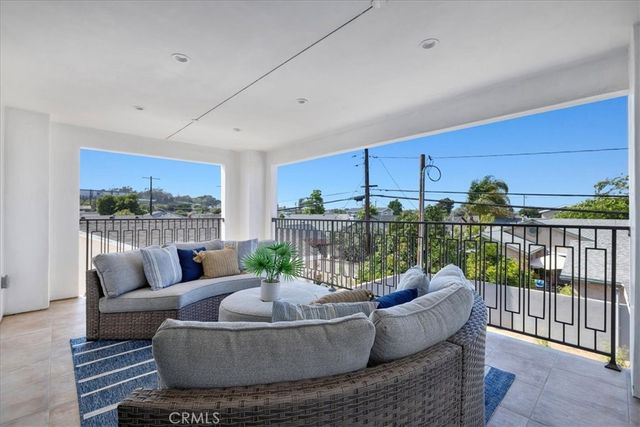 $2,100,000 | 5025 Sepulveda Boulevard, Torrance, CA 90505