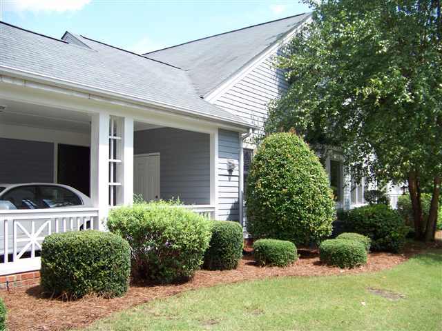 279 Knoll Road Southern Pines, NC 28387 - Photo 1 of 9 Primary Photo