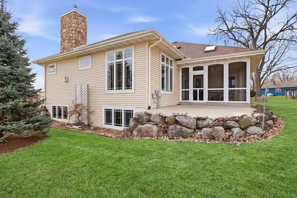 $599,900 | 111 Bayfield Court, Lake Mills, WI 53551
