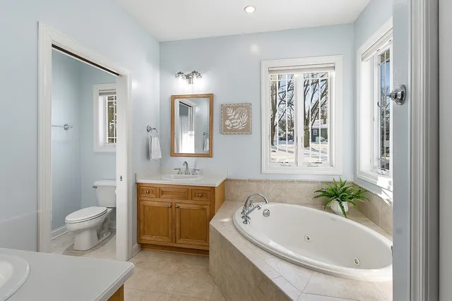 $649,900 | 111 Bayfield Court, Lake Mills, WI 53551