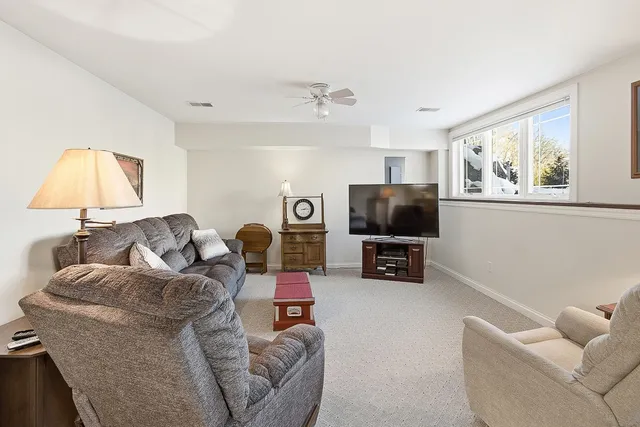 $649,900 | 111 Bayfield Court, Lake Mills, WI 53551