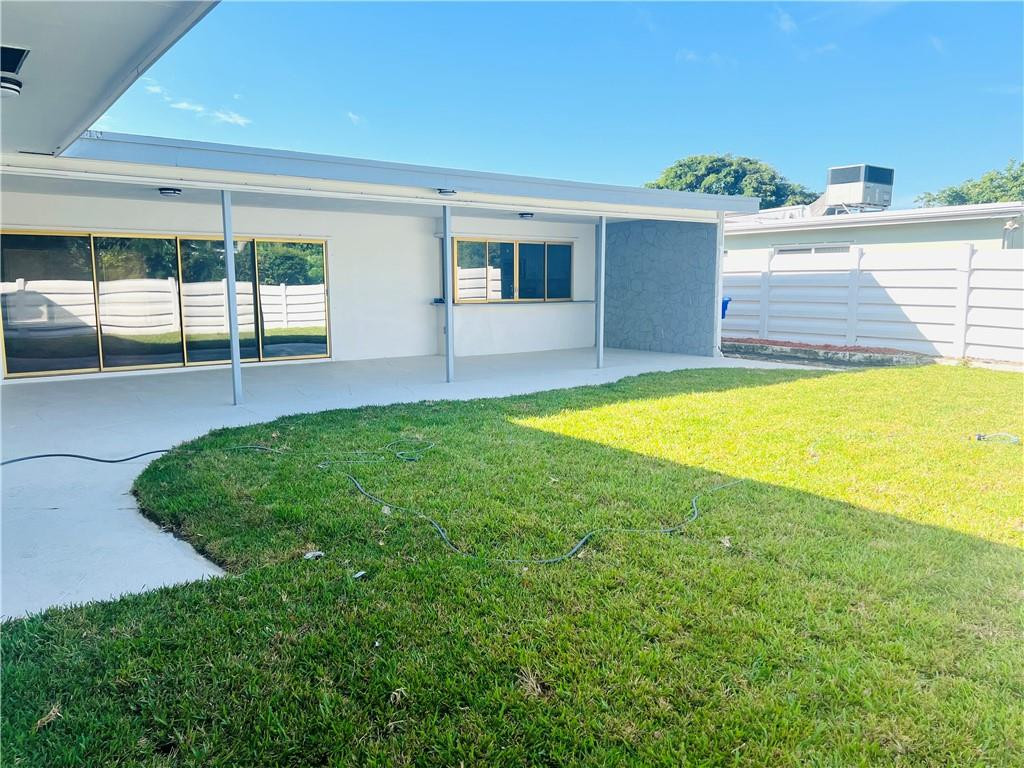 4901 West Park Road Hollywood, FL 33021 - Photo 37 of 48 Photo 37