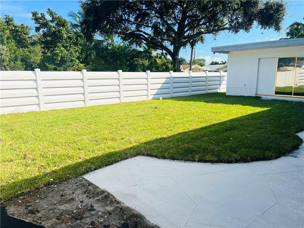 4901 West Park Road Hollywood, FL 33021 - Photo 40 of 48 Photo 40