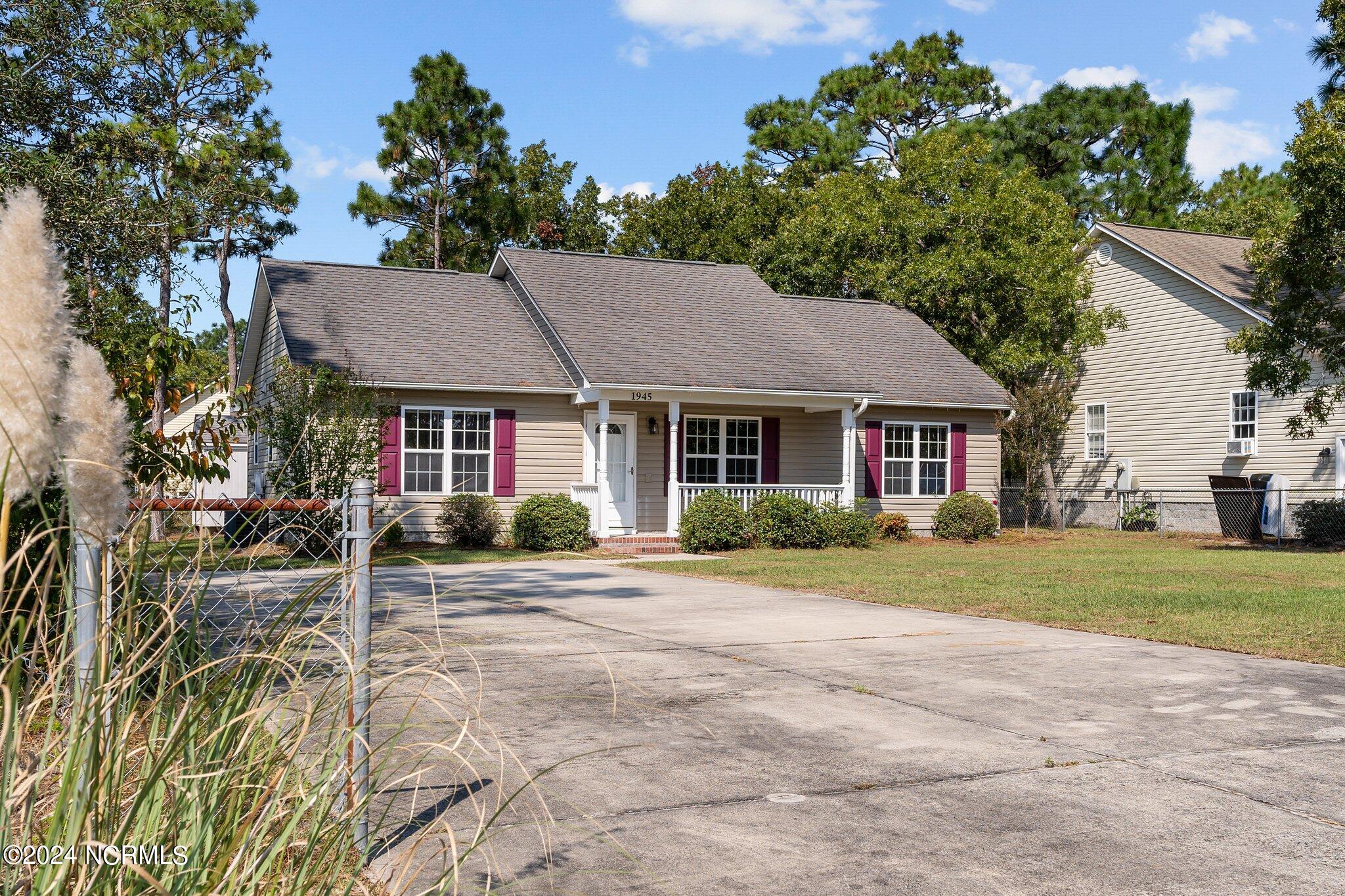 1945 Albemarle Road Southport, NC 28461 - Photo 7 of 40 40-web-or-mls-BTS08453
