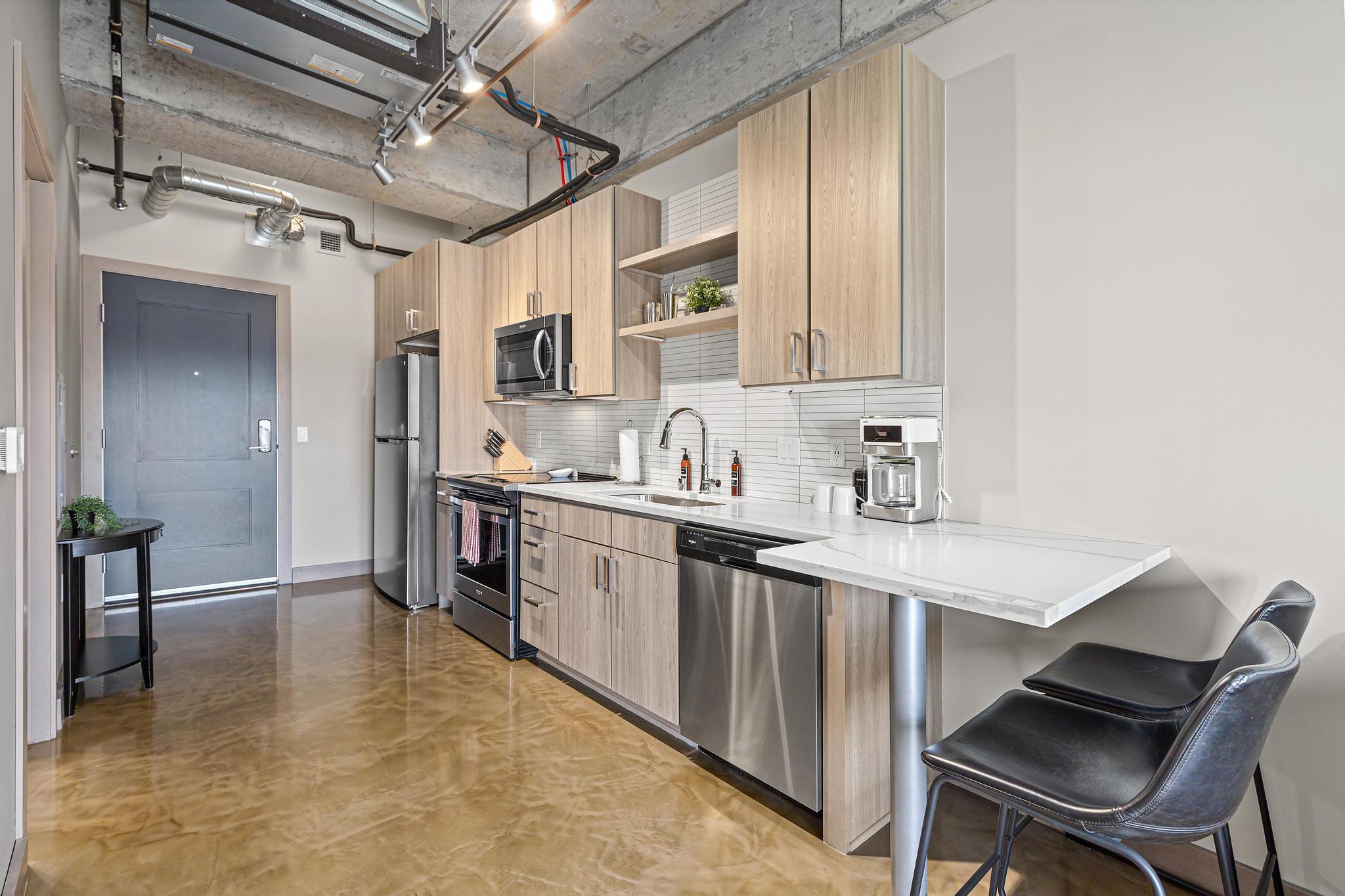 728 North 3rd Street, Unit 703 Minneapolis, MN 55401 - Photo 2 of 13