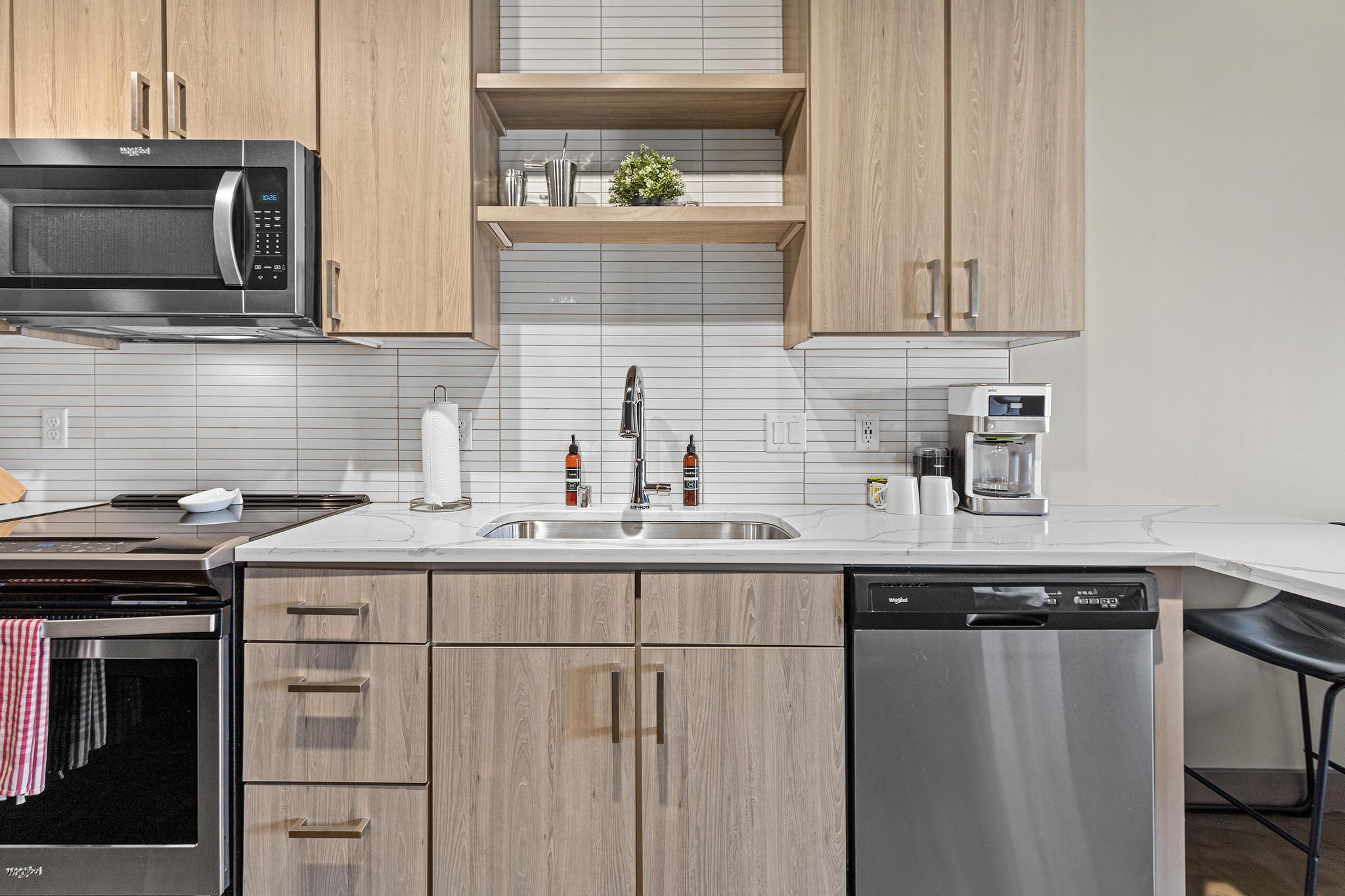 728 North 3rd Street, Unit 703 Minneapolis, MN 55401 - Photo 3 of 13