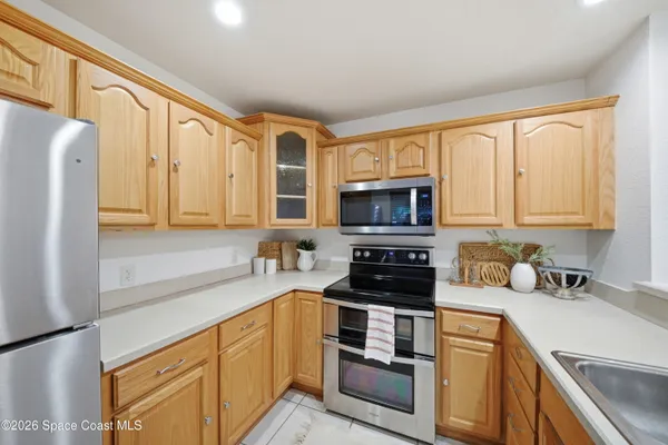 $2,100 | 2605 South Park Avenue, Titusville, FL 32780