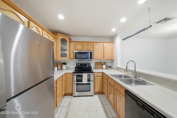 $2,100 | 2605 South Park Avenue, Titusville, FL 32780