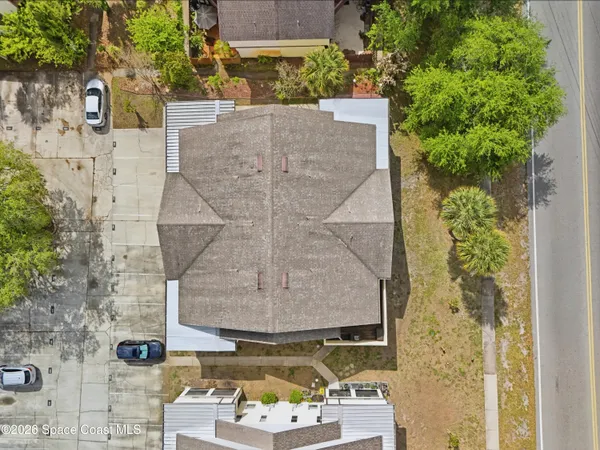 $2,100 | 2605 South Park Avenue, Titusville, FL 32780