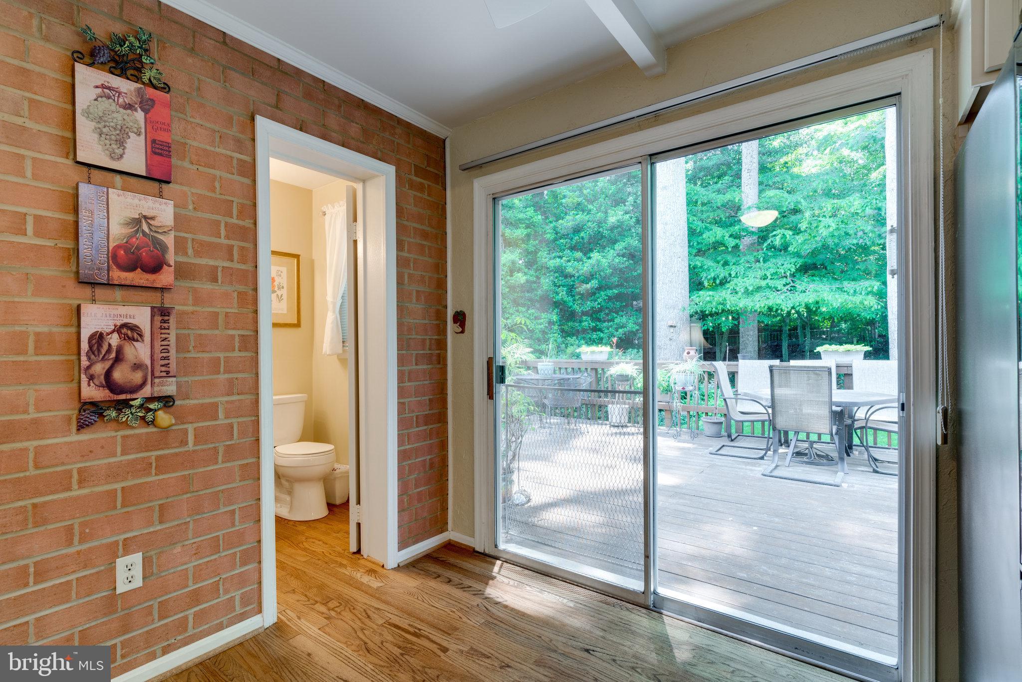 8707 Fox Ridge Road Springfield, VA 22152 - Photo 12 of 65