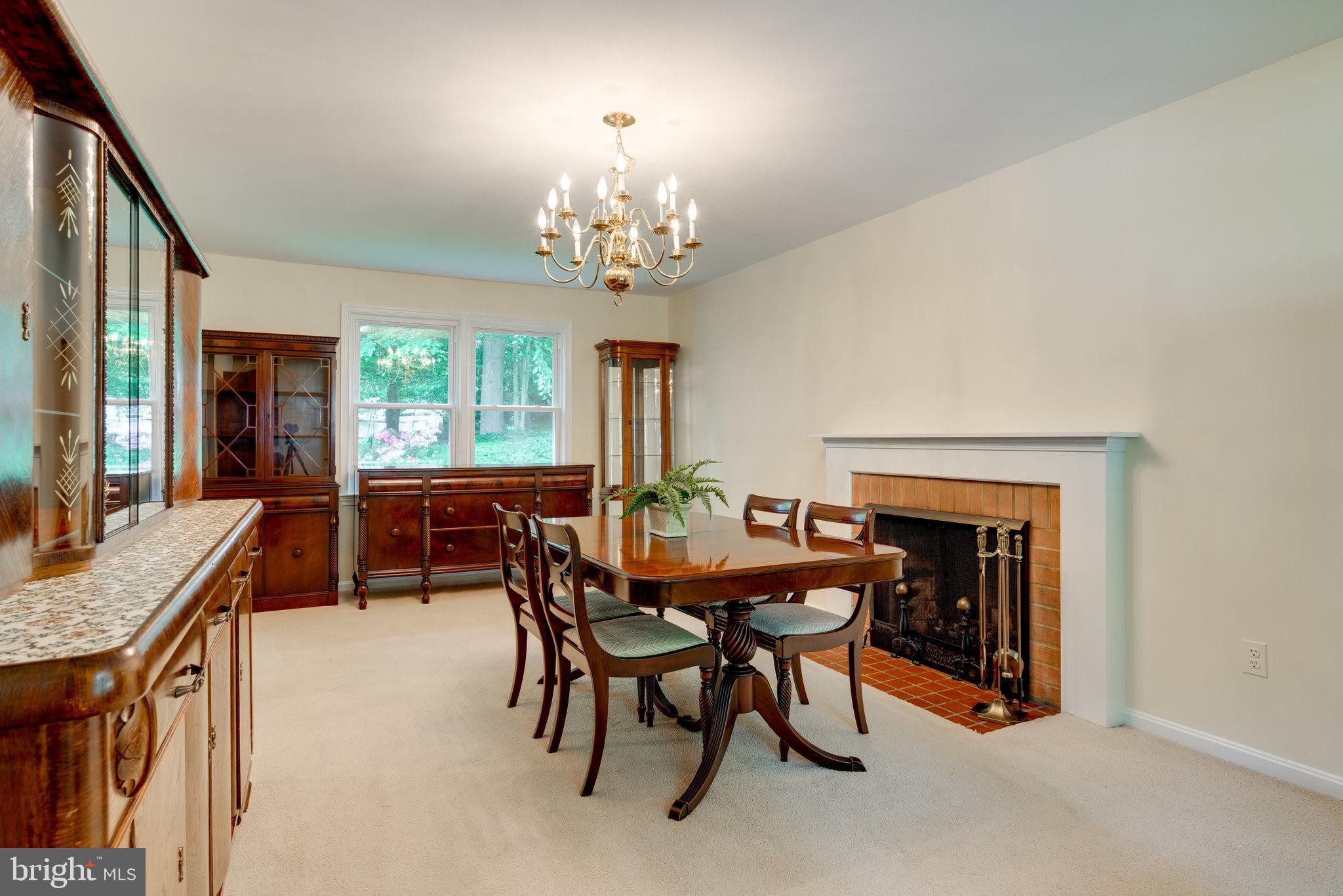 8707 Fox Ridge Road Springfield, VA 22152 - Photo 14 of 65