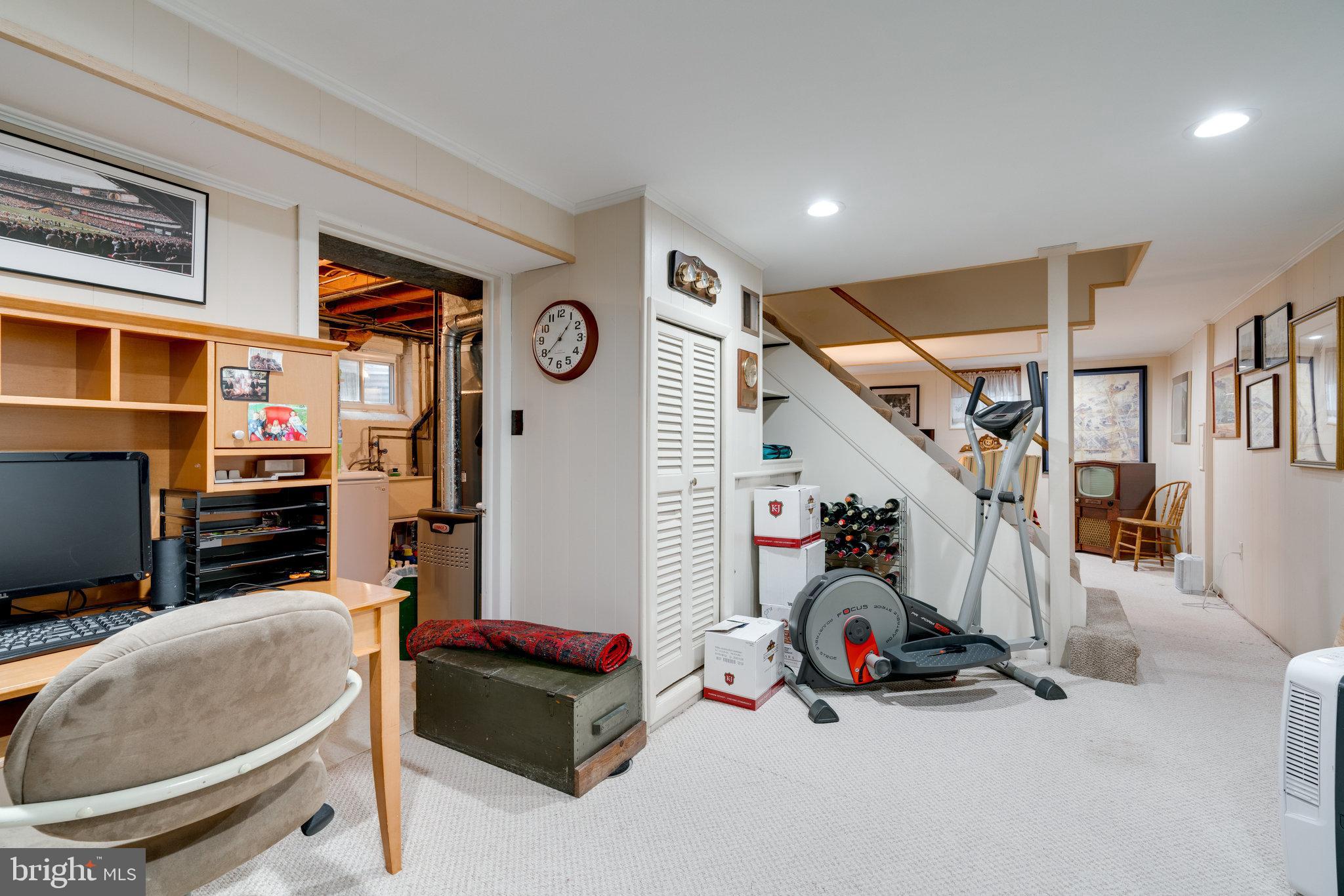 8707 Fox Ridge Road Springfield, VA 22152 - Photo 46 of 65