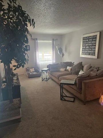 $455,000 | 2 Fawn Lane, Palm Coast, FL 32137