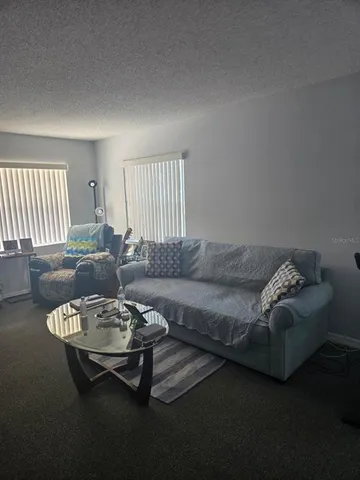 $455,000 | 2 Fawn Lane, Palm Coast, FL 32137