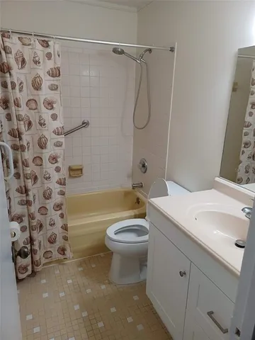 $455,000 | 2 Fawn Lane, Palm Coast, FL 32137