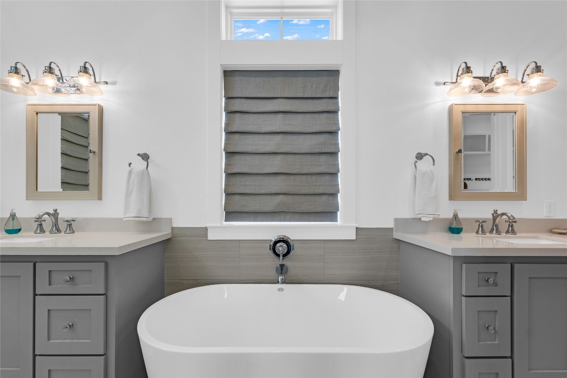 11614 Beachside Galveston, TX 77554 - Photo 19 of 50