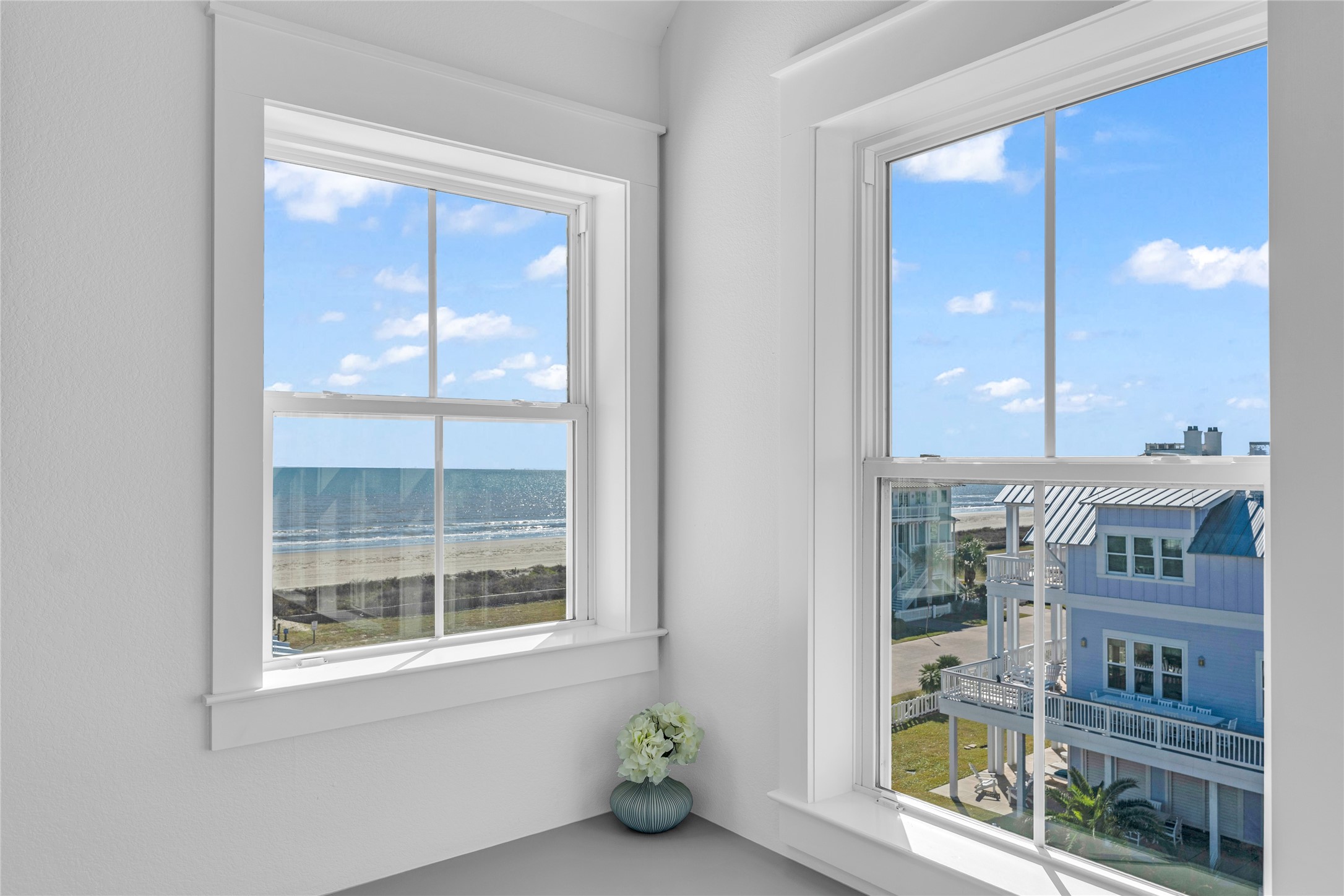 11614 Beachside Galveston, TX 77554 - Photo 24 of 50