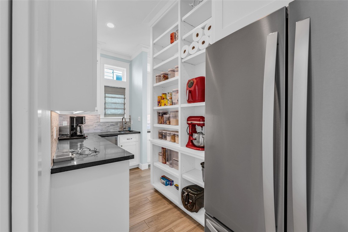 11614 Beachside Galveston, TX 77554 - Photo 27 of 50