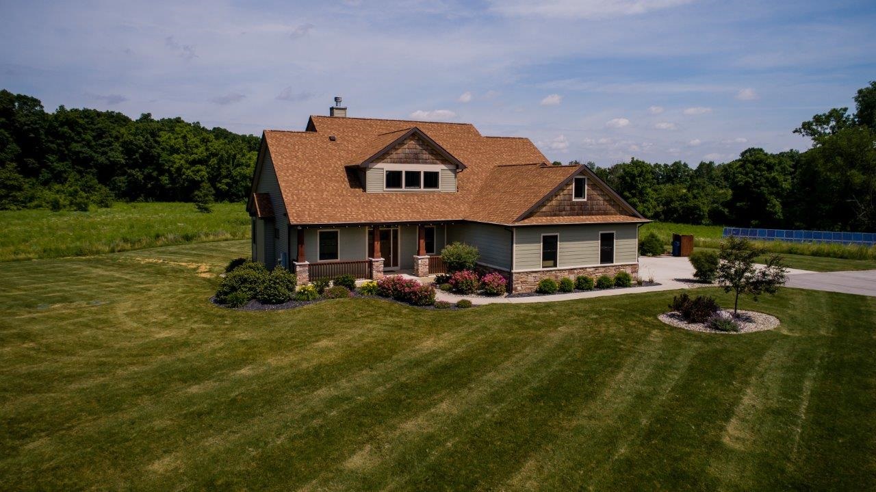 18207 Hand Road Huntertown, IN 46748 - Photo 2 of 35