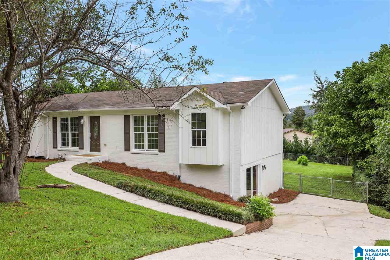 5415 Pine Road Pinson, AL 35126 - Photo 2 of 16
