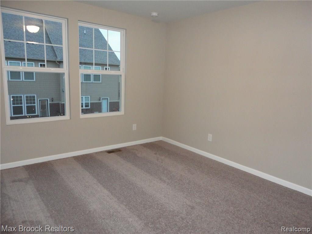 2912 Glenbar Circle, Unit 91 Rochester, MI 48307 - Photo 21 of 40