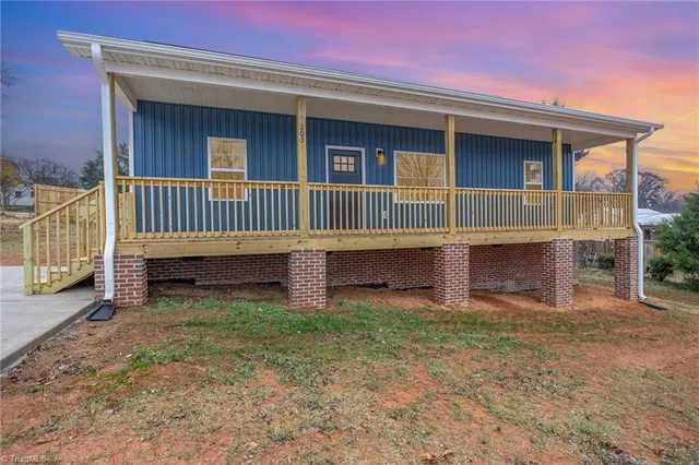 $249,000 | 203 Reich Street, Lexington, NC 27292